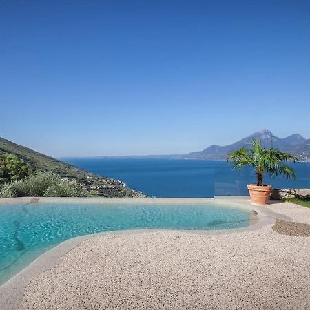 Villa Divina-Apt Armonia-Con Piscina E Vista Lago 카스텔레토디브렌조네 외부 사진